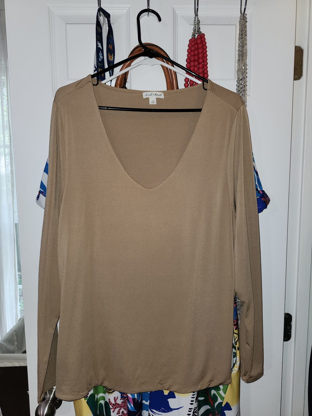 Derek Heart Tan V-Neck Long Sleeve Blouse